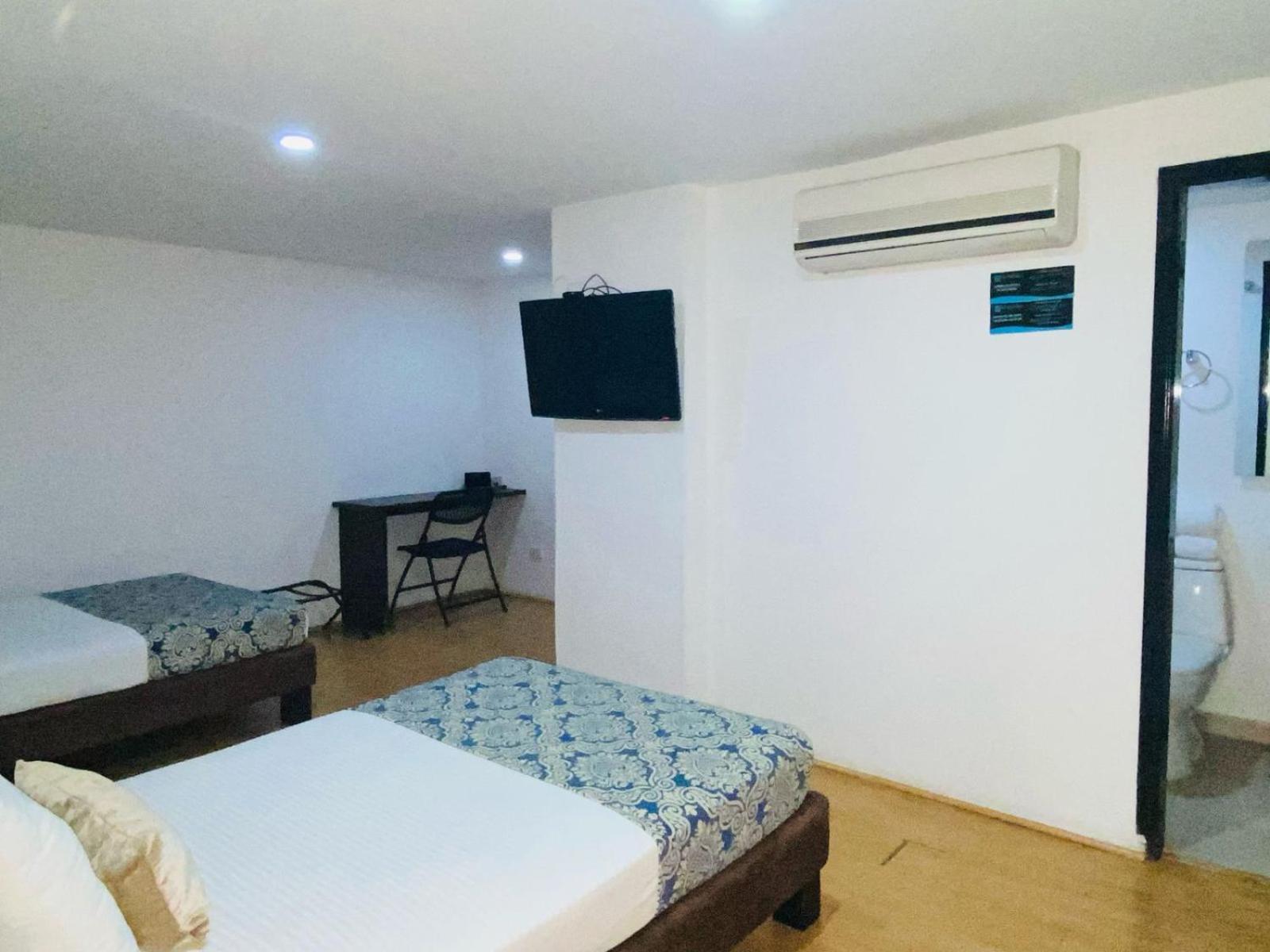Hotel Metropolis Plaza Кали Екстериор снимка